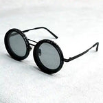 Load image into Gallery viewer, 🇨🇫 OptiShade™ – Lunettes de soleil à teinte réglable 🇨🇫
